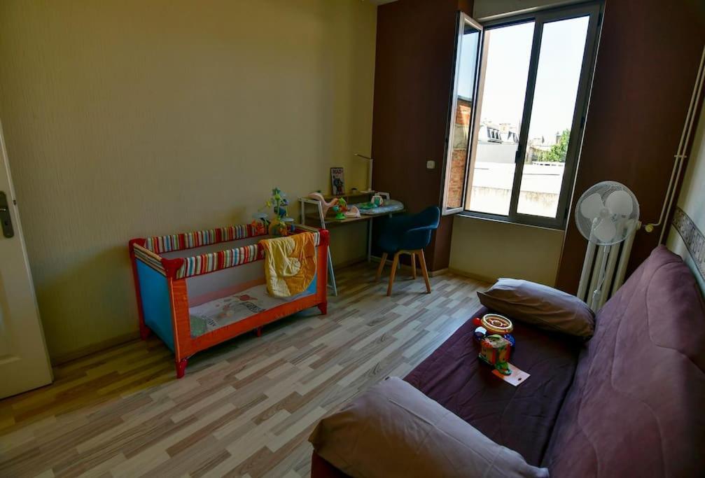 Grand Appartement De Haut Standing En Centre-Ville Montluçon Esterno foto