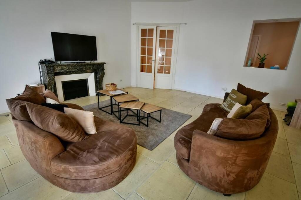 Grand Appartement De Haut Standing En Centre-Ville Montluçon Esterno foto